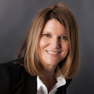 Amanda Makryllos – Gaming Industry Expert